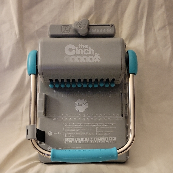 Cinch Book Binding Machine For Scrapbooking, Books, Notebooks, School, College - Picture 1 of 10